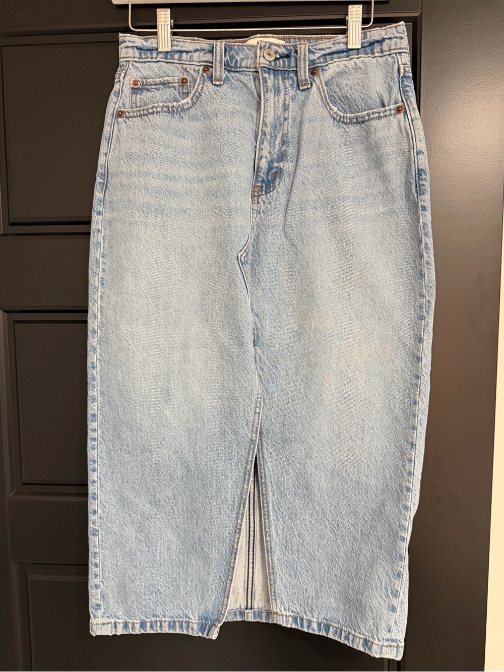 Abercrombie & Fitch High Rise Denim Midi Skirt Light Wash Size 27